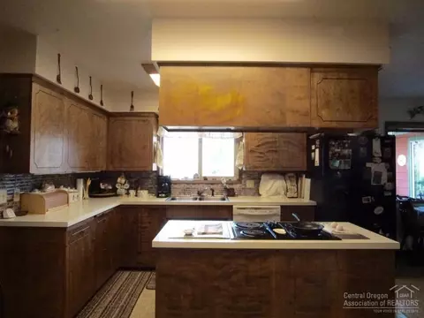 503 Deer Dr, Mitchell, OR 97750 photo 9