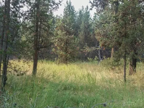 55694 Big River Dr, Bend, OR 97707 photo 5