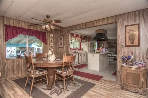 16460 Wayne Dr, La Pine, OR 97739 photo 11