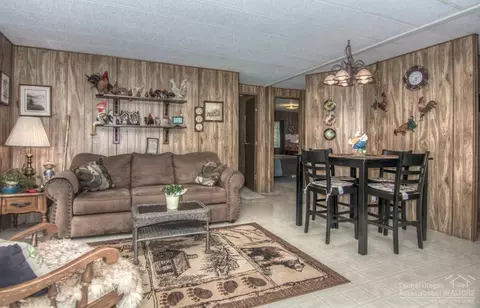 16460 Wayne Dr, La Pine, OR 97739 photo 8