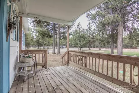 16460 Wayne Dr, La Pine, OR 97739 photo 19