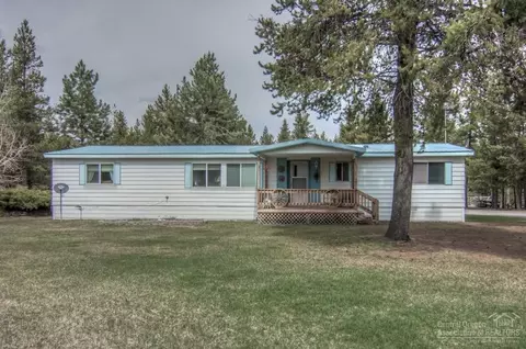 16460 Wayne Dr, La Pine, OR 97739 photo 2