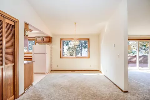 19667 Ridgewood Dr, Bend, OR 97701 photo 7