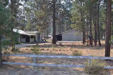 50811 Fawn Loop, La Pine, OR 97739 photo 1