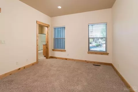 2719 NW Skyliners Rd, Bend, OR 97703 photo 12