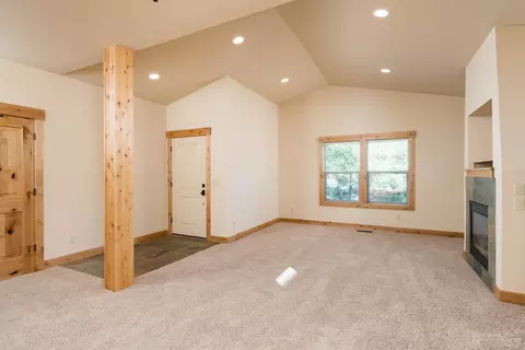 2719 NW Skyliners Rd, Bend, OR 97703 photo 5