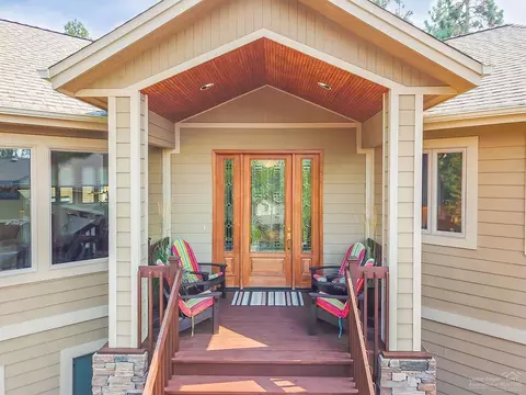 2827 NW Windham Loop, Bend, OR 97703 photo 3