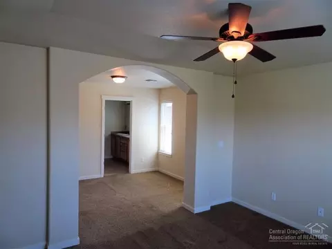 61075 Parrell Rd, Bend, OR 97702 photo 15