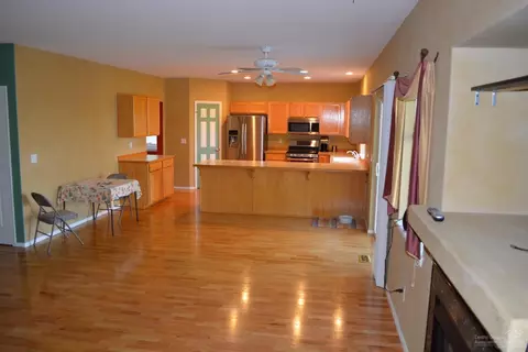 61415 Rock Bluff Ln, Bend, OR 97702 photo 3