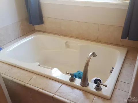 52670 Wayside Loop, La Pine, OR 97739 photo 16