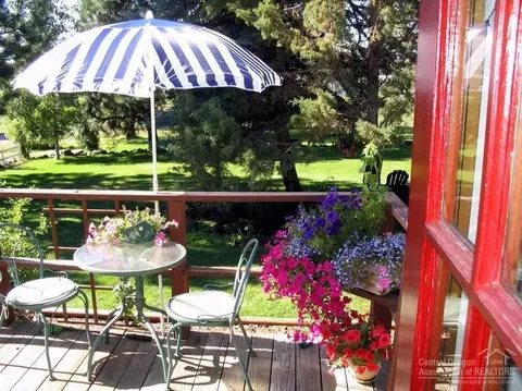 64995 Valeview Dr, Bend, OR 97703 photo 8