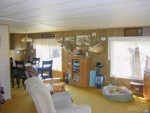 67020 Central St, Bend, OR 97703 photo 3