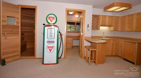18010 Hickory Ln, Sunriver, OR 97707 photo 22