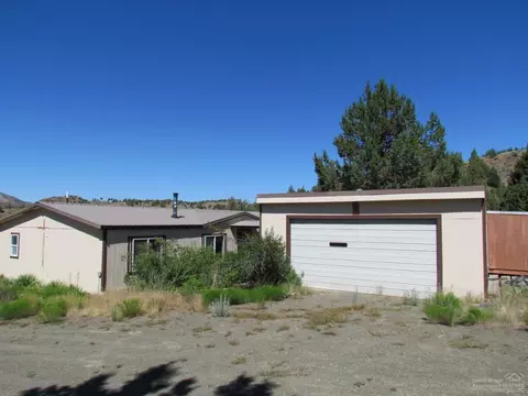 16032 Lost Coyote Ln, Mitchell, OR 97750 photo 2