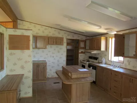 16032 Lost Coyote Ln, Mitchell, OR 97750 photo 6