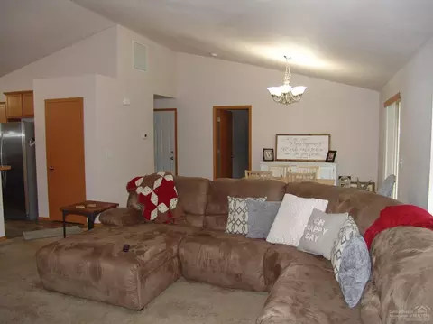 16183 North Dr, La Pine, OR 97739 photo 9
