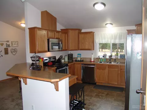 16183 North Dr, La Pine, OR 97739 photo 5