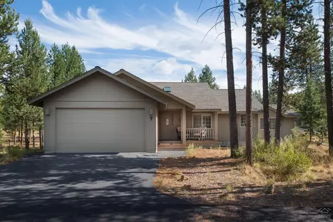 57808 Summit, Sunriver, OR 97707 photo 1