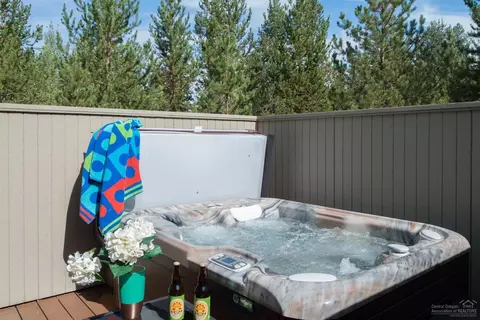 57808 Summit, Sunriver, OR 97707 photo 8
