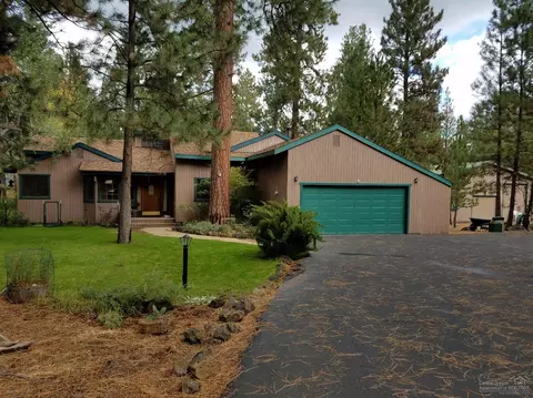 14530 Mountain View Loop, Sisters, OR 97759 photo 3