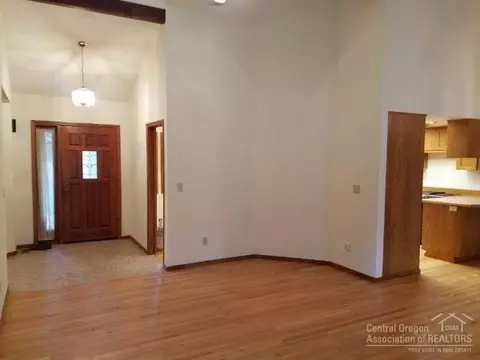 14530 Mountain View Loop, Sisters, OR 97759 photo 7