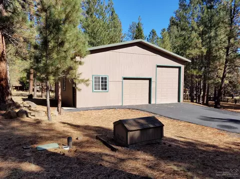 14530 Mountain View Loop, Sisters, OR 97759 photo 25