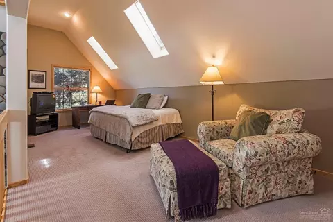 17927 Red Cedar Ln, Sunriver, OR 97707 photo 13
