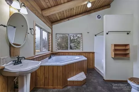 65325 73rd St, Bend, OR 97703 photo 17