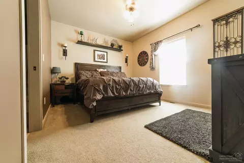 63802 Stanley Way, Bend, OR 97701 photo 8