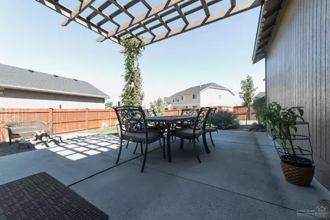 63802 Stanley Way, Bend, OR 97701 photo 18