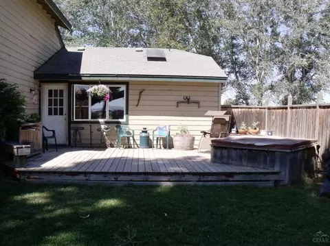 62750 Dodds Rd, Bend, OR 97701 photo 3