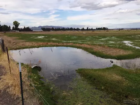 62750 Dodds Rd, Bend, OR 97701 photo 8