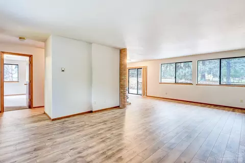 20312 Rae Rd, Bend, OR 97702 photo 5