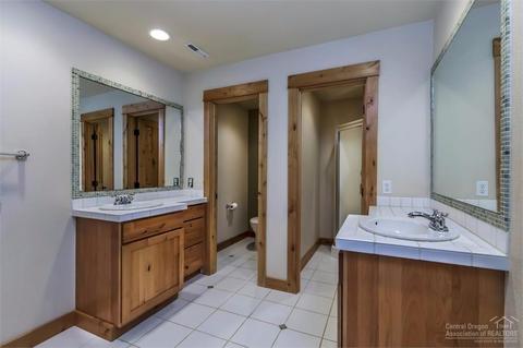 2159 NW Awbrey, Bend, OR 97701 photo 9