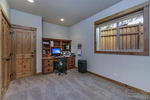 2159 NW Awbrey, Bend, OR 97701 photo 4