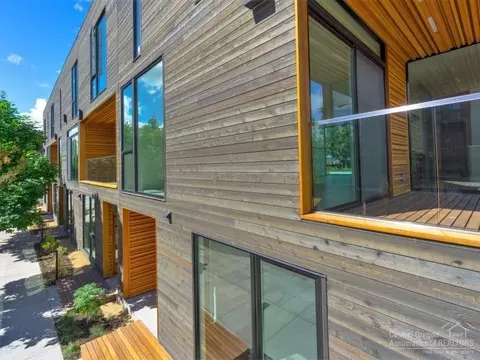 55 SW Wall St #22, Bend, OR 97703 photo 25