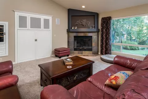19577 Green Lakes Loop, Bend, OR 97702 photo 7