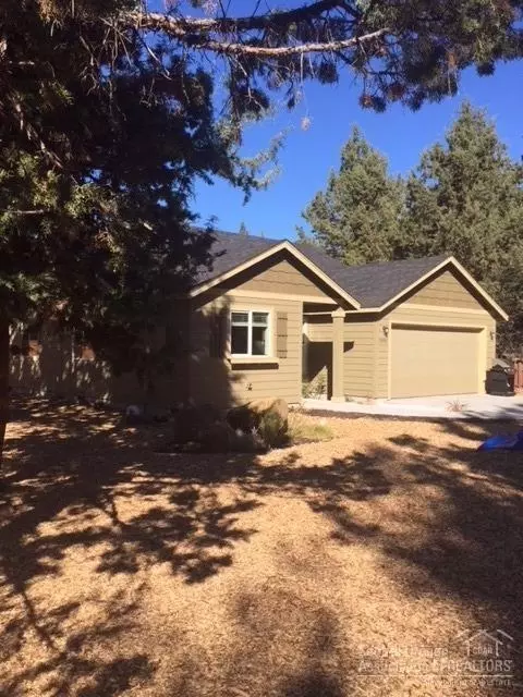 19994 Pinewood Rd, Bend, OR 97702 photo 3