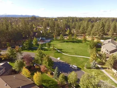 19529 Sugar Mill Loop, Bend, OR 97702 photo 23