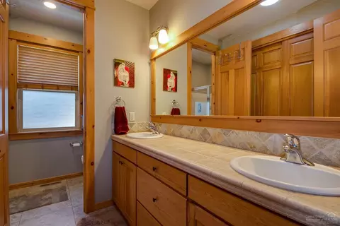 19529 Sugar Mill Loop, Bend, OR 97702 photo 14