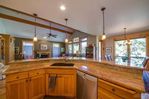 19529 Sugar Mill Loop, Bend, OR 97702 photo 7