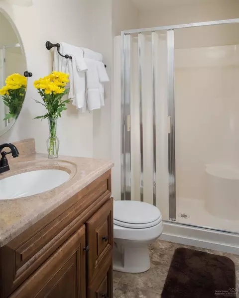17818 Pine Ridge Ln, Sunriver, OR 97707 photo 7