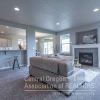 20356 SE Lois Way, Bend, OR 97702 photo 2