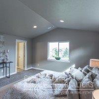 20356 SE Lois Way, Bend, OR 97702 photo 9