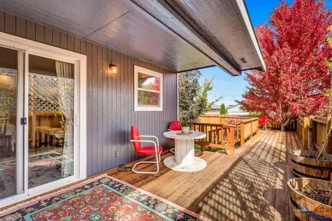 62816 Timberline Ct, Bend, OR 97701 photo 11
