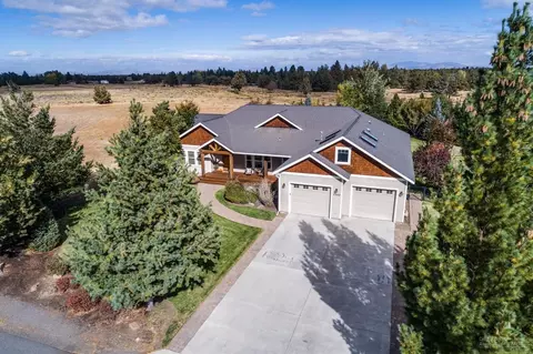21460 Bradetich Loop, Bend, OR 97701 photo 24