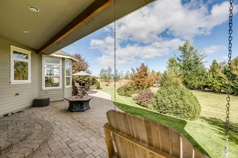 21460 Bradetich Loop, Bend, OR 97701 photo 22