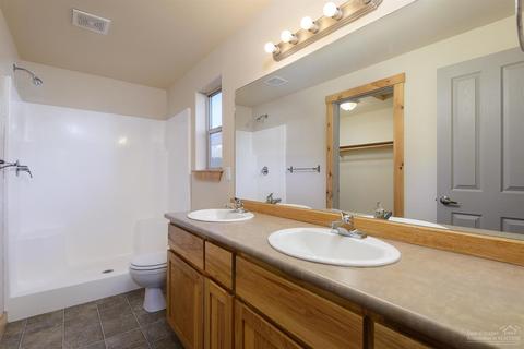 20530 Prospector Loop, Bend, OR 97702 photo 12