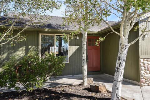 20530 Prospector Loop, Bend, OR 97702 photo 3