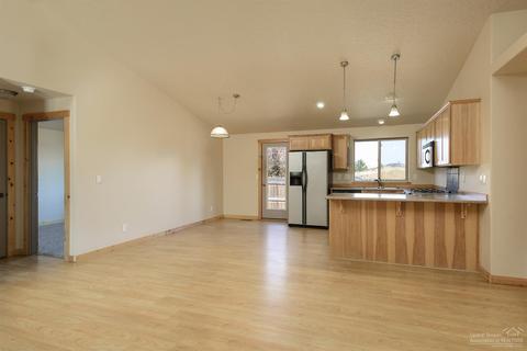 20530 Prospector Loop, Bend, OR 97702 photo 7
